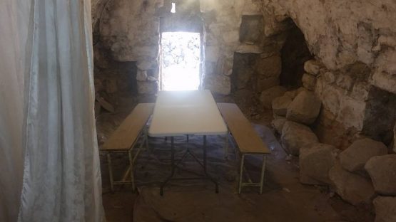 New table in the ancient synagogue in Hevron.