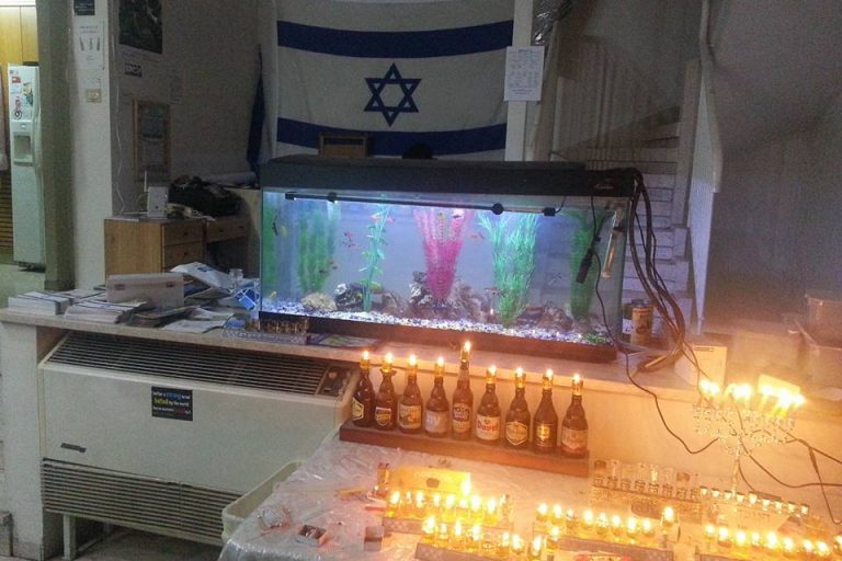 8th night! 8th night!