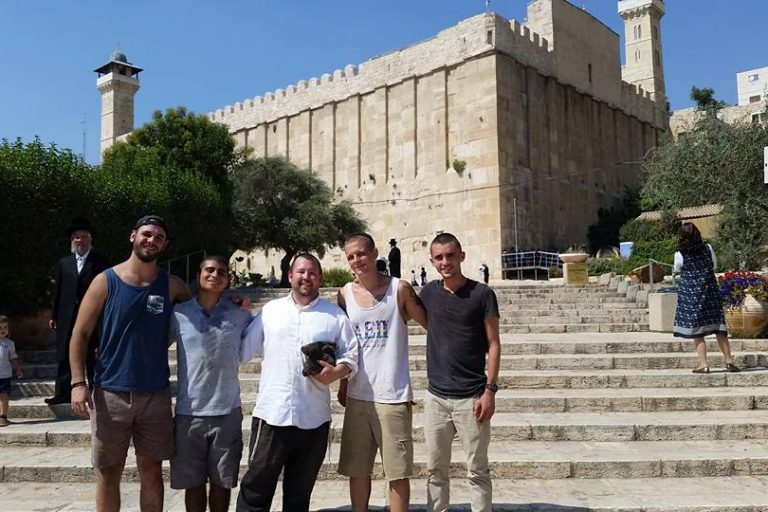 Outside the Tomb of the Patriarchs! Outside the Tomb of the Patriarchs!
